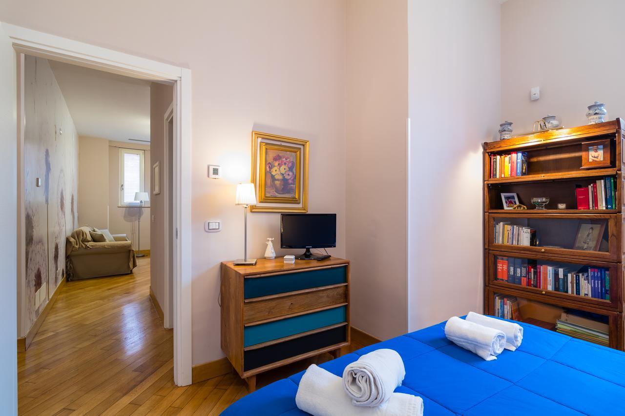 Appartement Elegant Flat At Municipio By Napoliapartments *